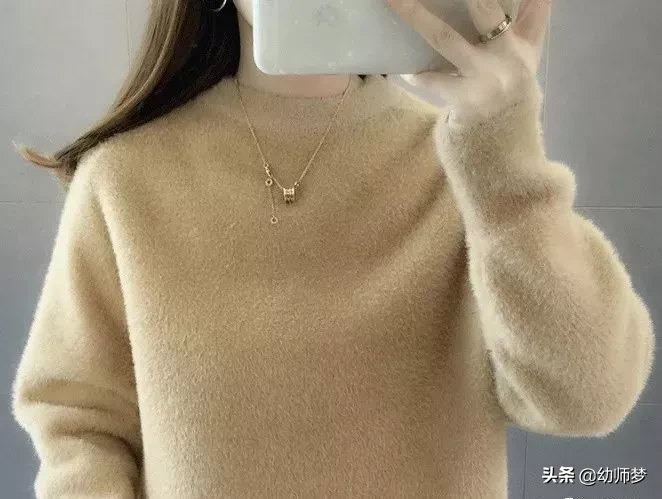 过年最迷人毛衣，叫“仿水貂绒”，时髦百搭，满足女性的美丽愿望