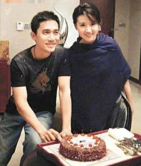 女神董洁的上位往事，和她难以捉摸的绯闻之恋