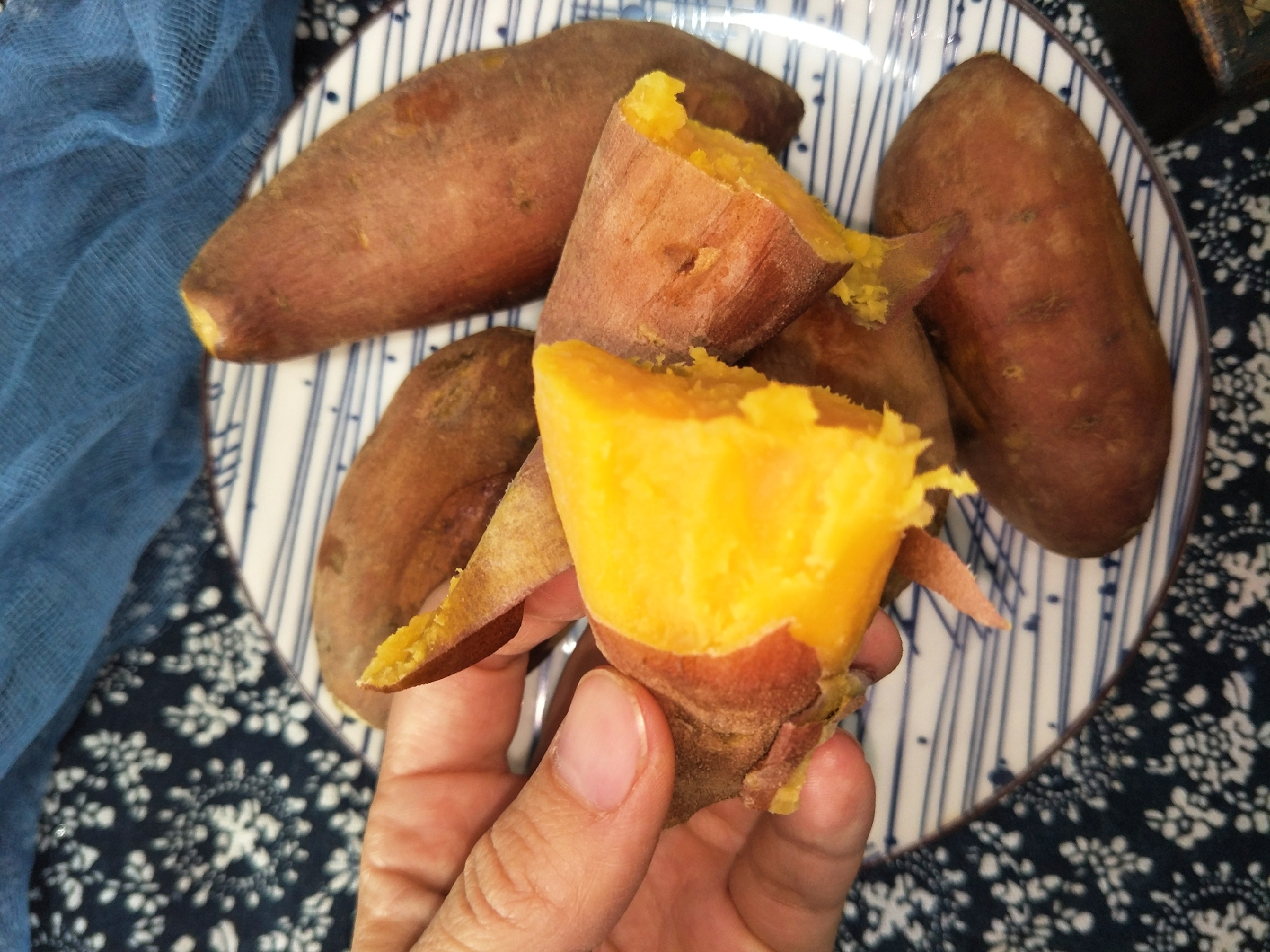 保存红薯有妙招，教你3个小诀窍，红薯数月不变质，又香又好吃