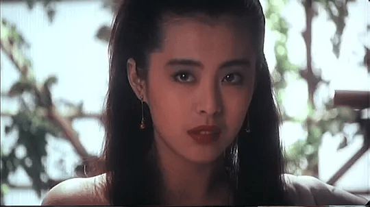 32年前王祖贤这部港片，“破尺度”出演，虽删减8分钟却依然经典