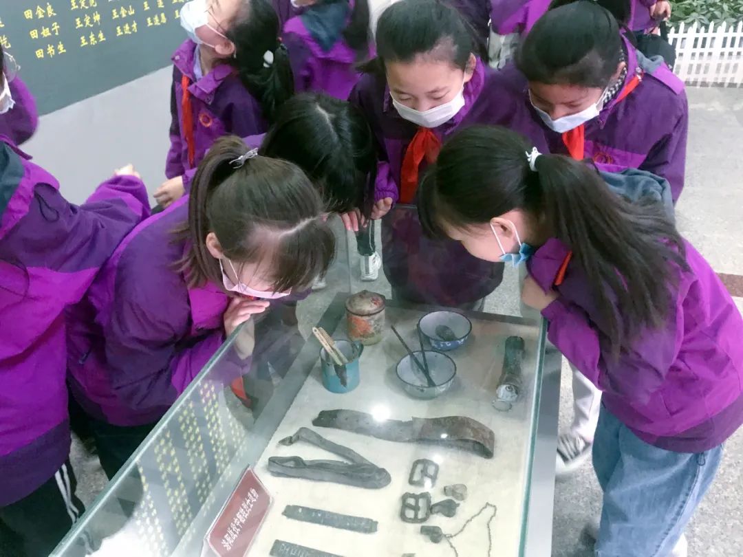 缅怀先烈 信念不朽—洛阳东外献礼中国共产党成立100周年活动