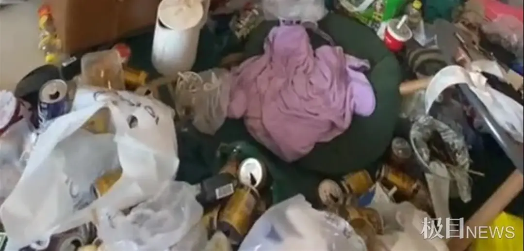 00后漂亮女房客突然失联,房东担心出意外,开锁后看到的场景令人窒息…