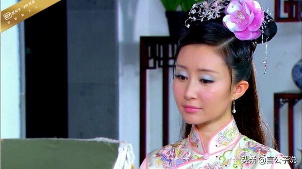 10大“秘史美人”今昔对比，有人改名退圈，有人成导演“小女友”