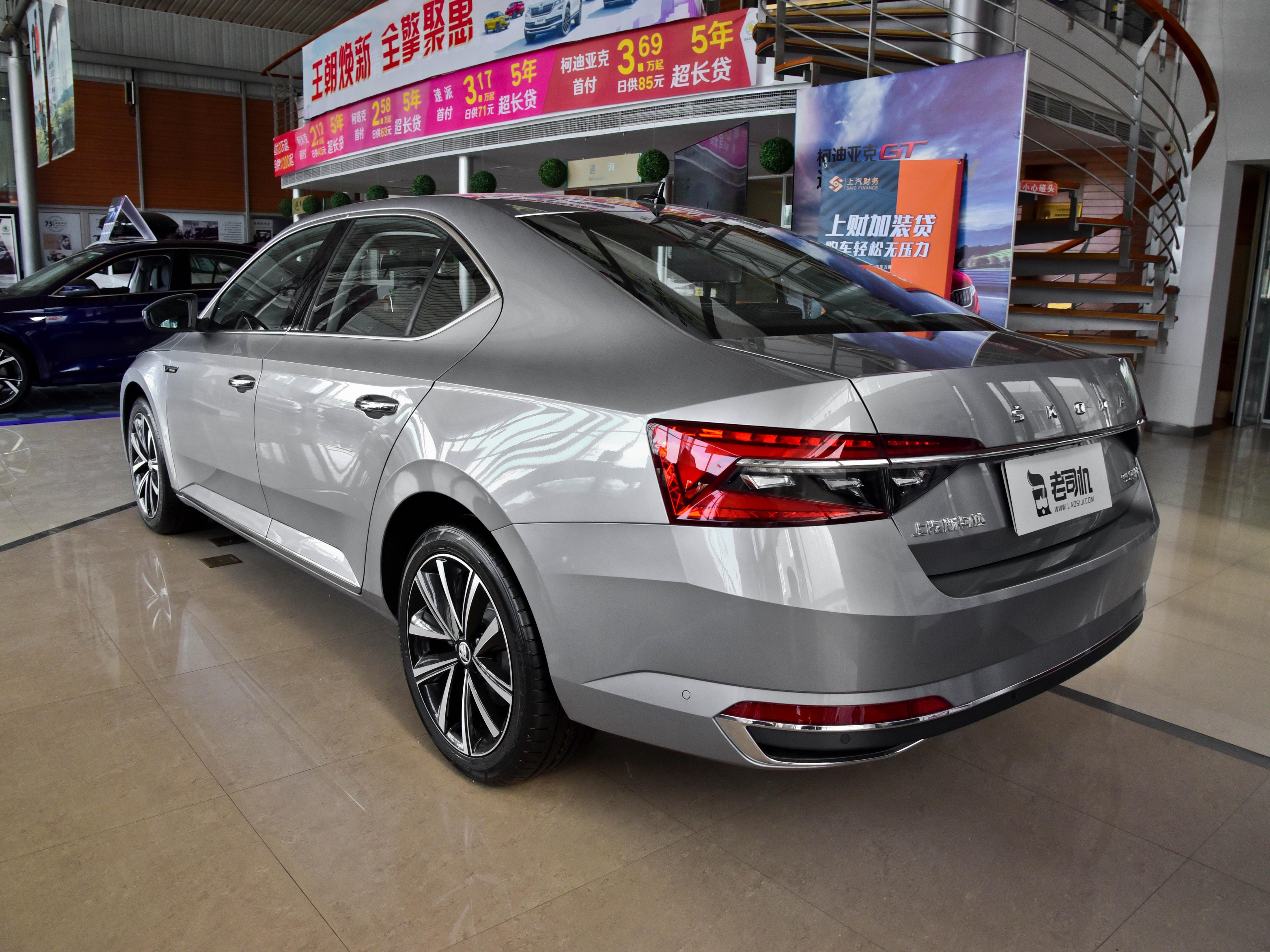 大众德系品质,5.9l低油耗,价格更实惠的b级车,实拍斯柯达速派