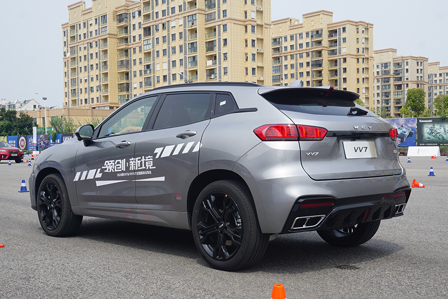 配弹射起步模式、虚拟声浪系统，试驾VV7 GT，科技配置有惊喜