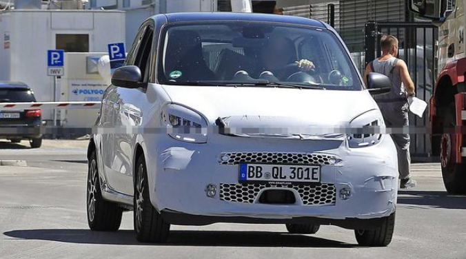 2020款奔驰smart曝光，它还算是一款装门面的车吗？