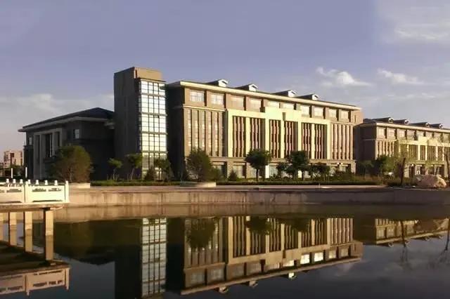 盘点国内中医药大学校训，带你看山中医最新校训