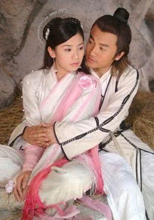 童年遭遇变态，婚后被家暴还倒贴2600万，贾静雯的前半生太惨