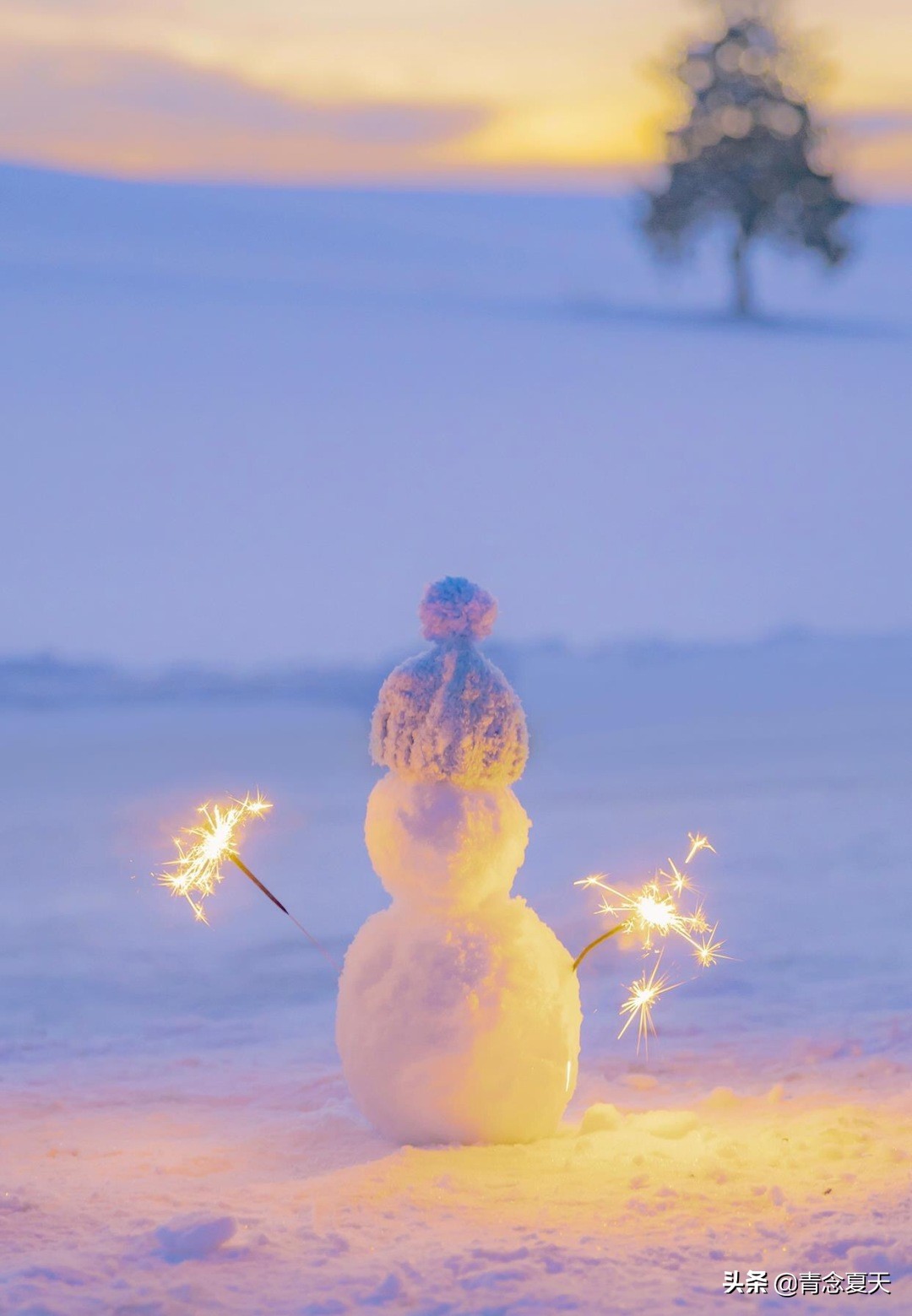 11月冬天第一场初雪唯美壁纸文案丨今天下雪了哦