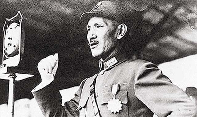毛泽东在军事上的封神之战：超越三大战役，过程非常烧脑