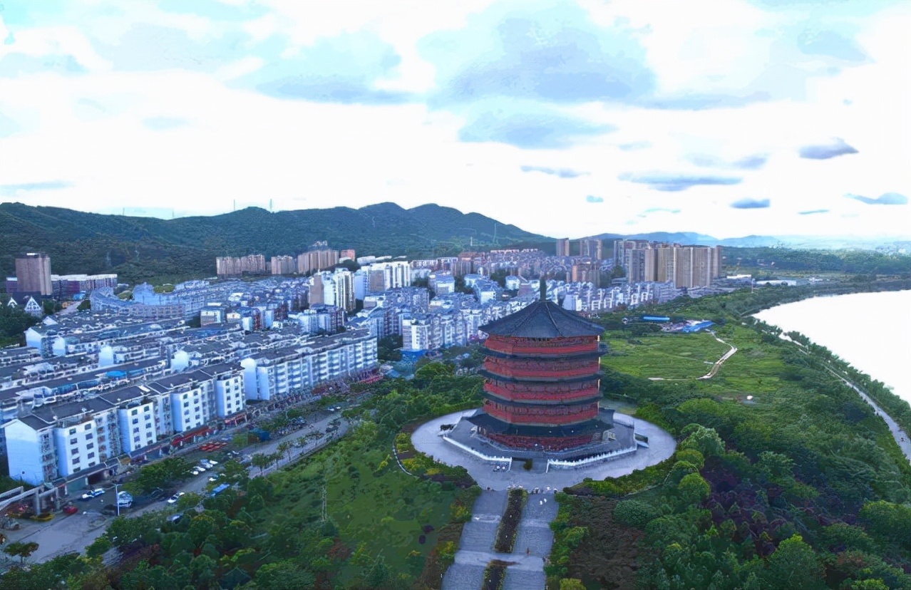 逃离北上广。中国十大宜居城市。你最想去哪里养老呢？