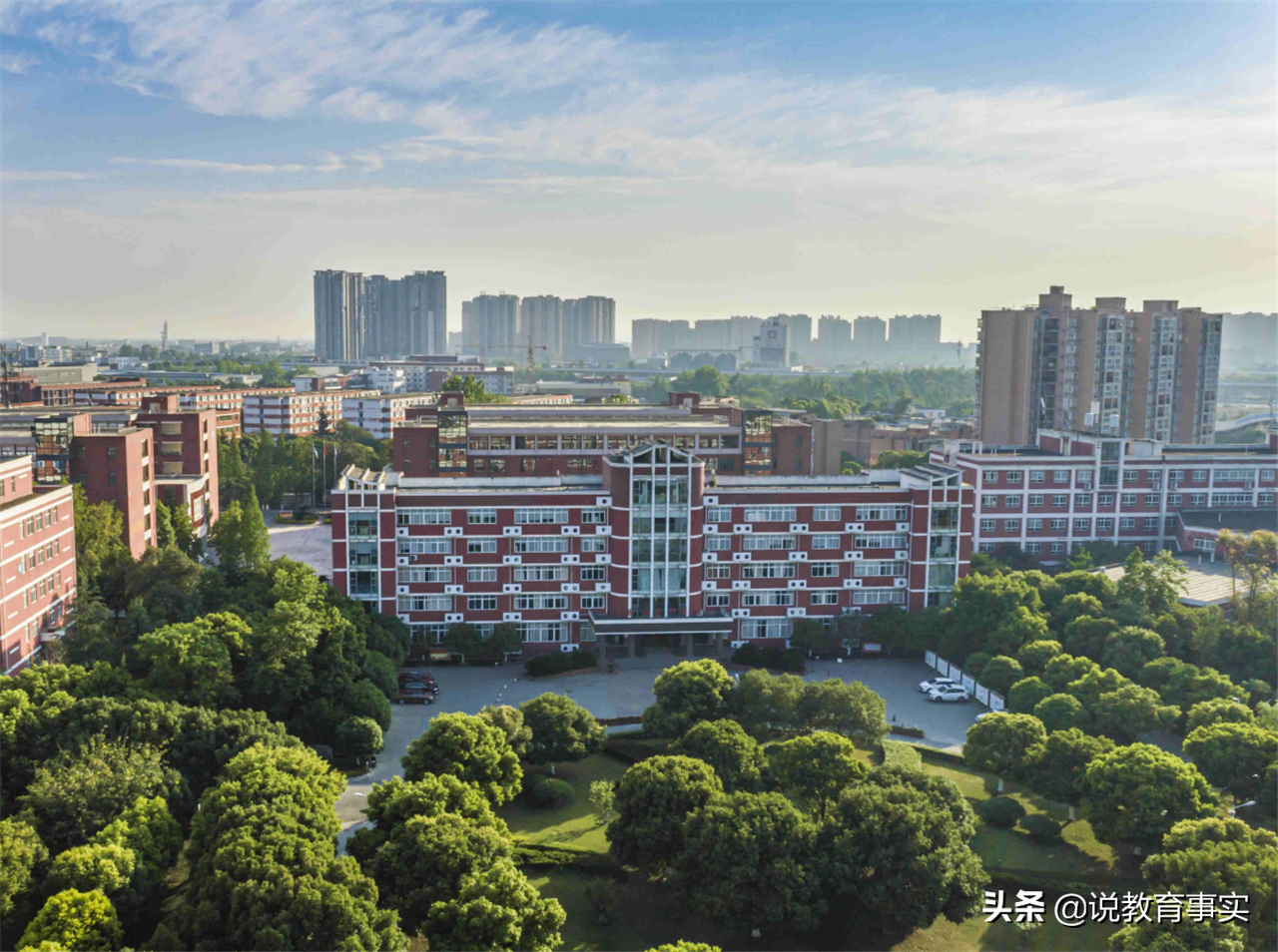 300多分如何考上本科大学？把握好这4大机会，低分也能上本科