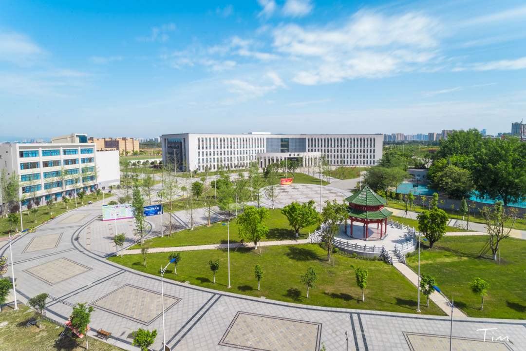 两所高校，一所双一流，录取分530—580左右！各具特色，值得报考