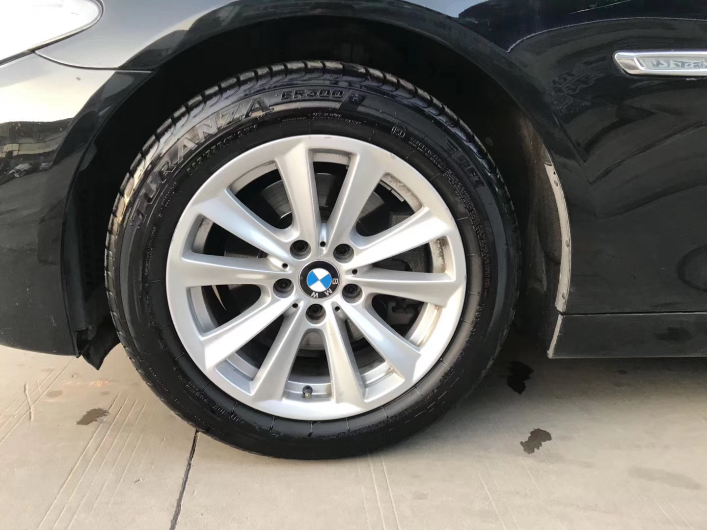 15年上牌二手车，宝马520Li，成功男士的标配