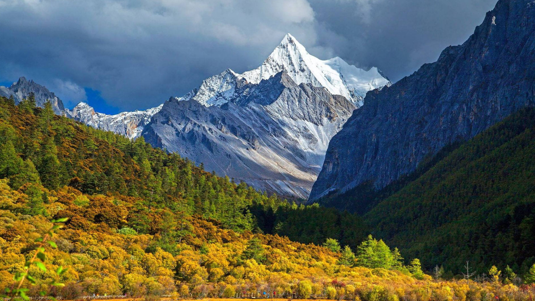 川南旅游攻略：三大景点家喻户晓，不负美景不负“胃”