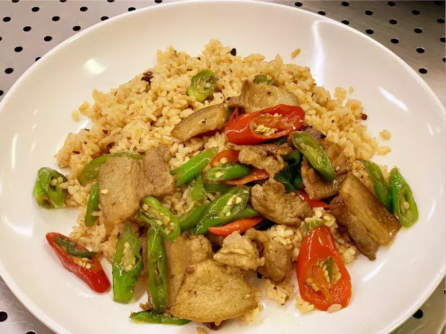 看饿了！宁波这9所高校私藏的18道人气美食，谁是No.1?