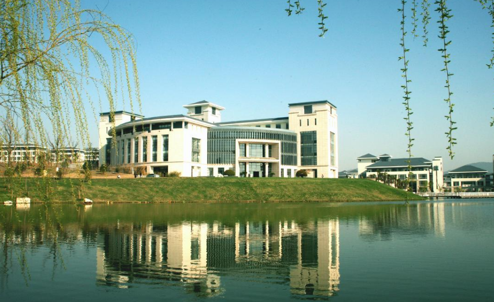 你知道特色院校吗？就业真的有那么好吗？过来人给出回答