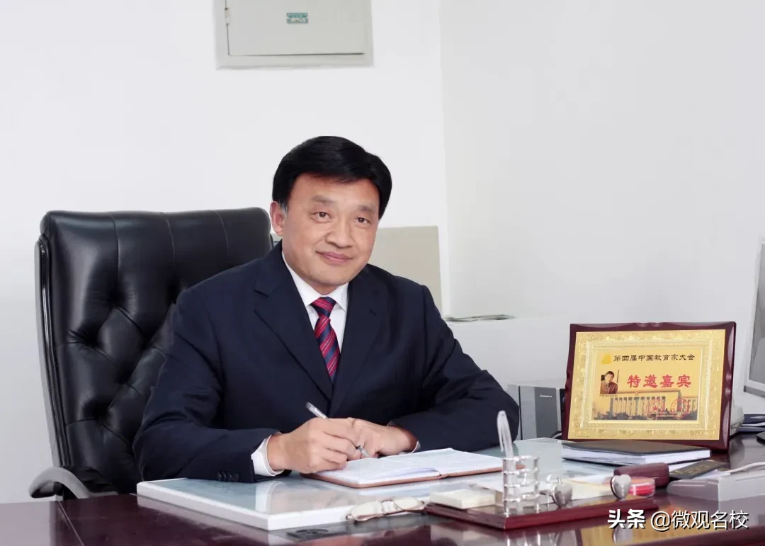 陈宇、何佳庠...这群有共同情怀的人铸就了成川外的“定海神棒”