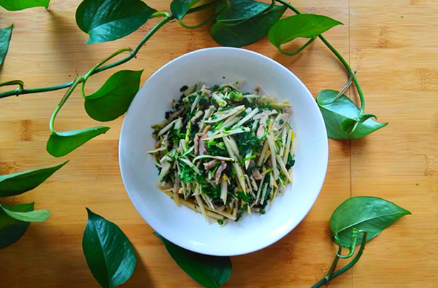 大厨教你怎么做荠菜更好吃(大厨教你怎么做荠菜更好吃的做法)