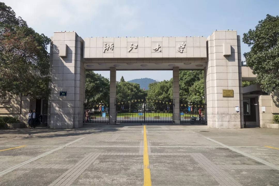中国计算机专业最好的10所大学，都是顶尖名校，毕业轻松进华为
