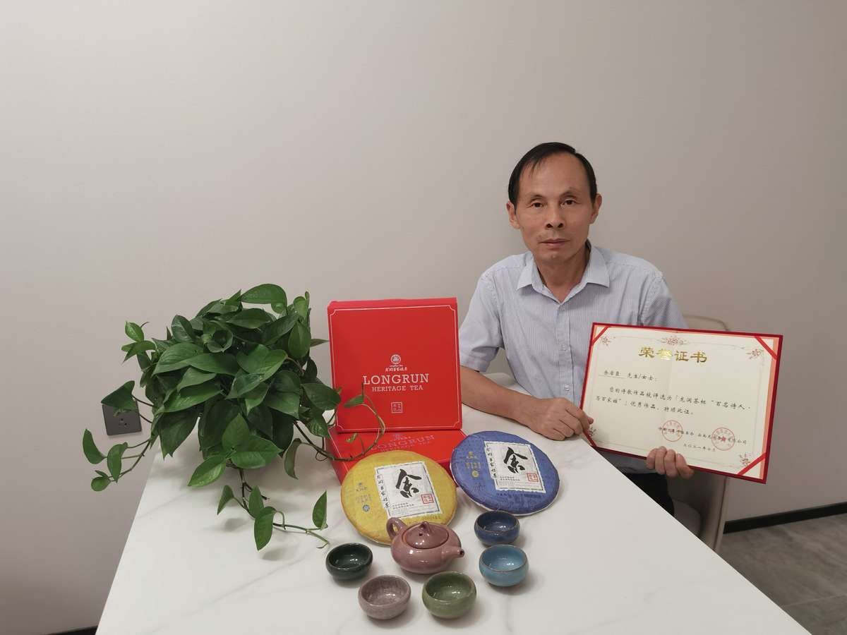 世间有一万种洗净身心的方法，最雅的一种是沐浴月光