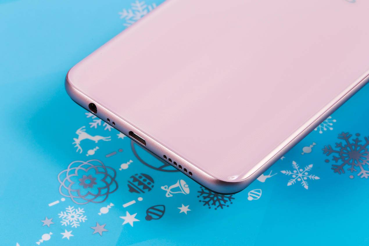 oppo a7全面测评:水滴屏 超强续航,专为年轻人打造的机型!