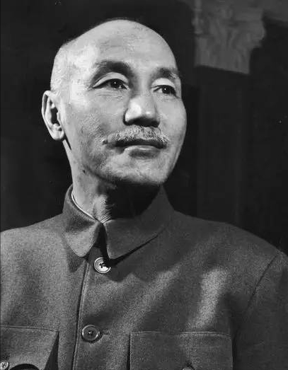 1952年，志愿军上甘岭战役大捷，蒋介石震惊之余给出15字评价