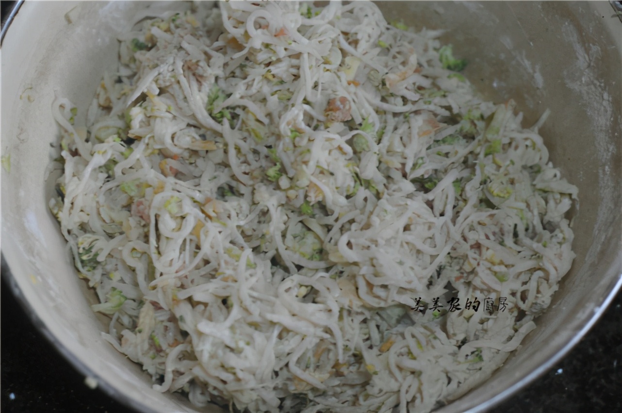 素菜吃出肉的滋味，入锅一蒸人人爱！春天多吃，清清爽爽最是香