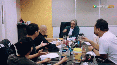 林允连续六年为星爷庆生，获得“独宠”不意外：懂得感恩最重要