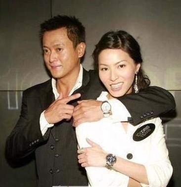 与滕丽名相爱9年，却劈腿小20岁大学生，任性妄为反被绿沦为笑柄