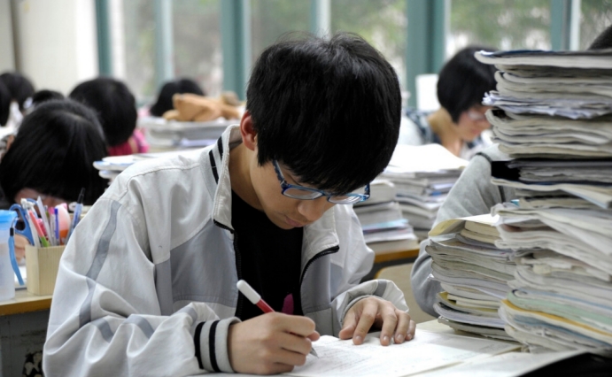 教育部直属76所大学排名出炉，复旦跻身前3，上海交大无缘前5