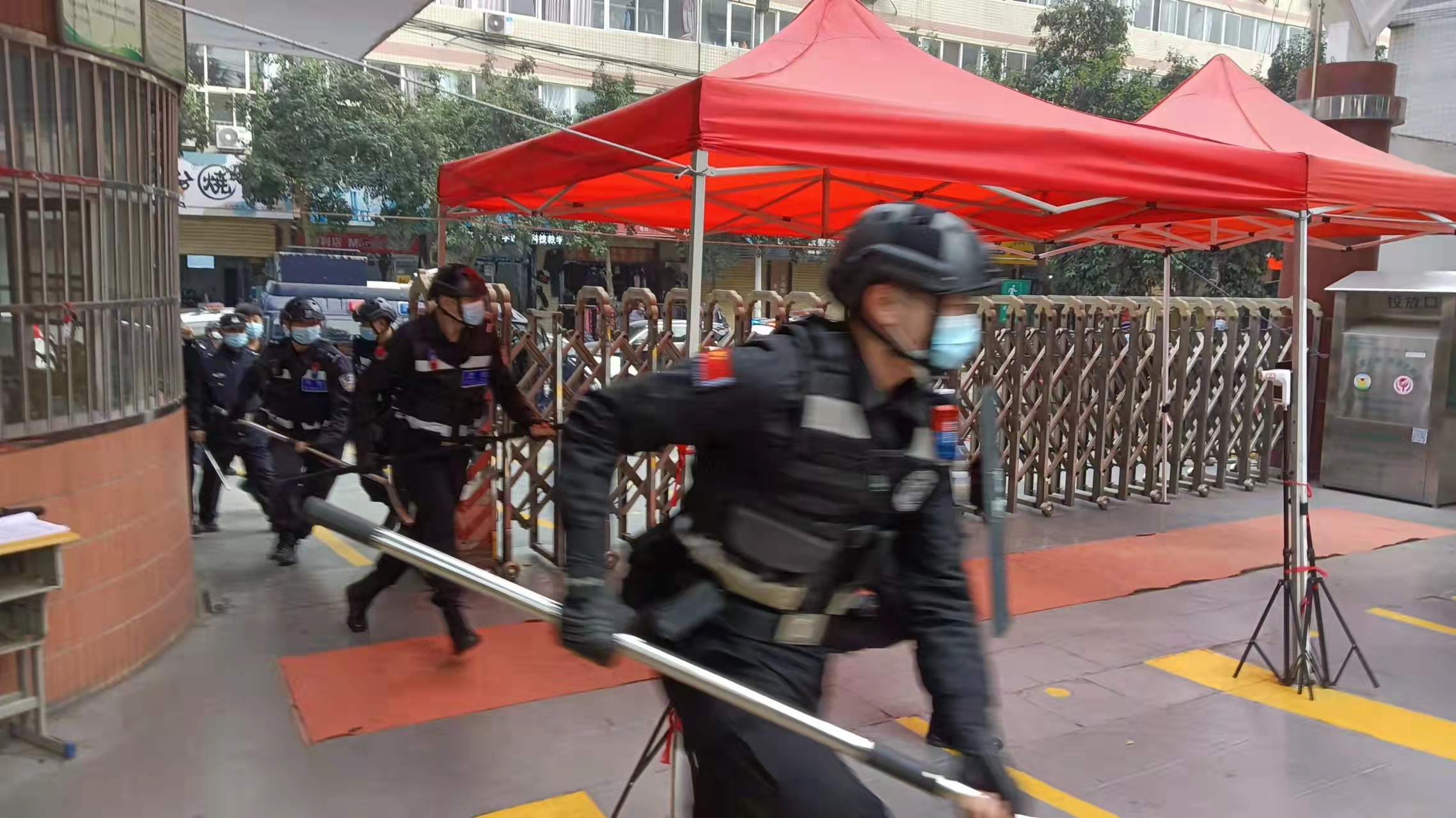 一键报警成效显 合成作战处置快——韩城市公安局以练为战 倾力打造智慧平安校园
