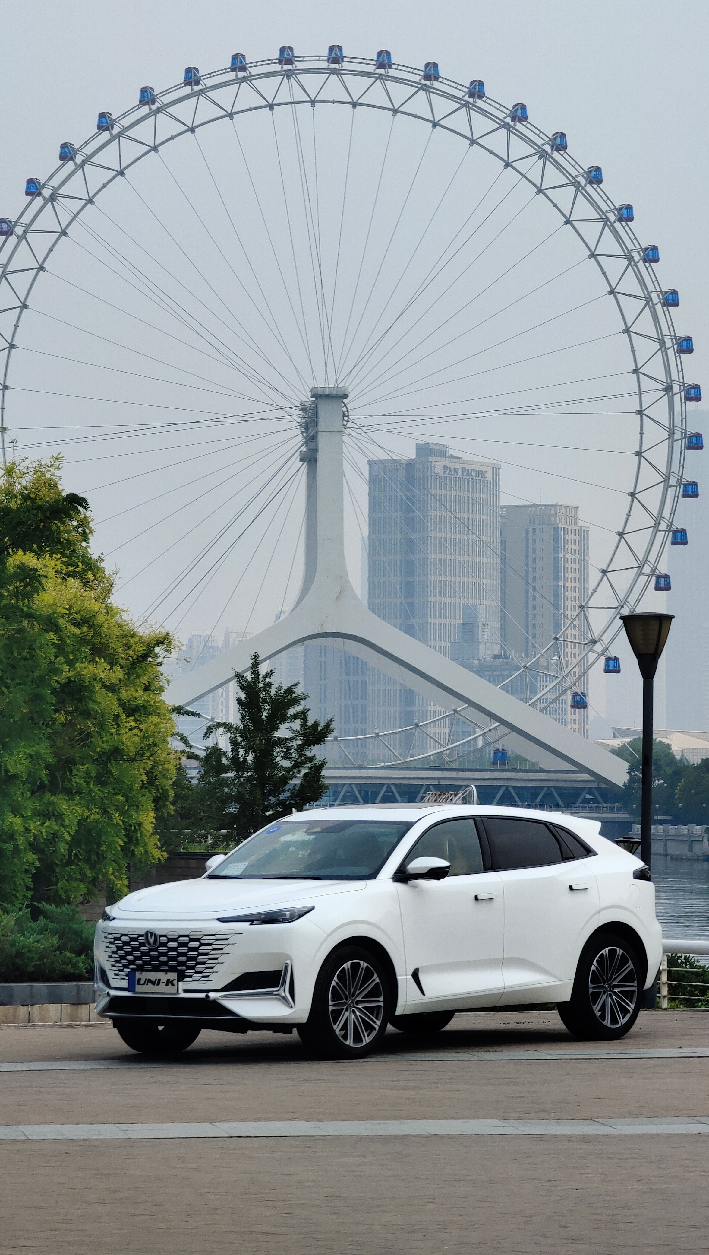 不到20万大五座中型SUV，长安UNI-K能跟冠道拼一拼吗？