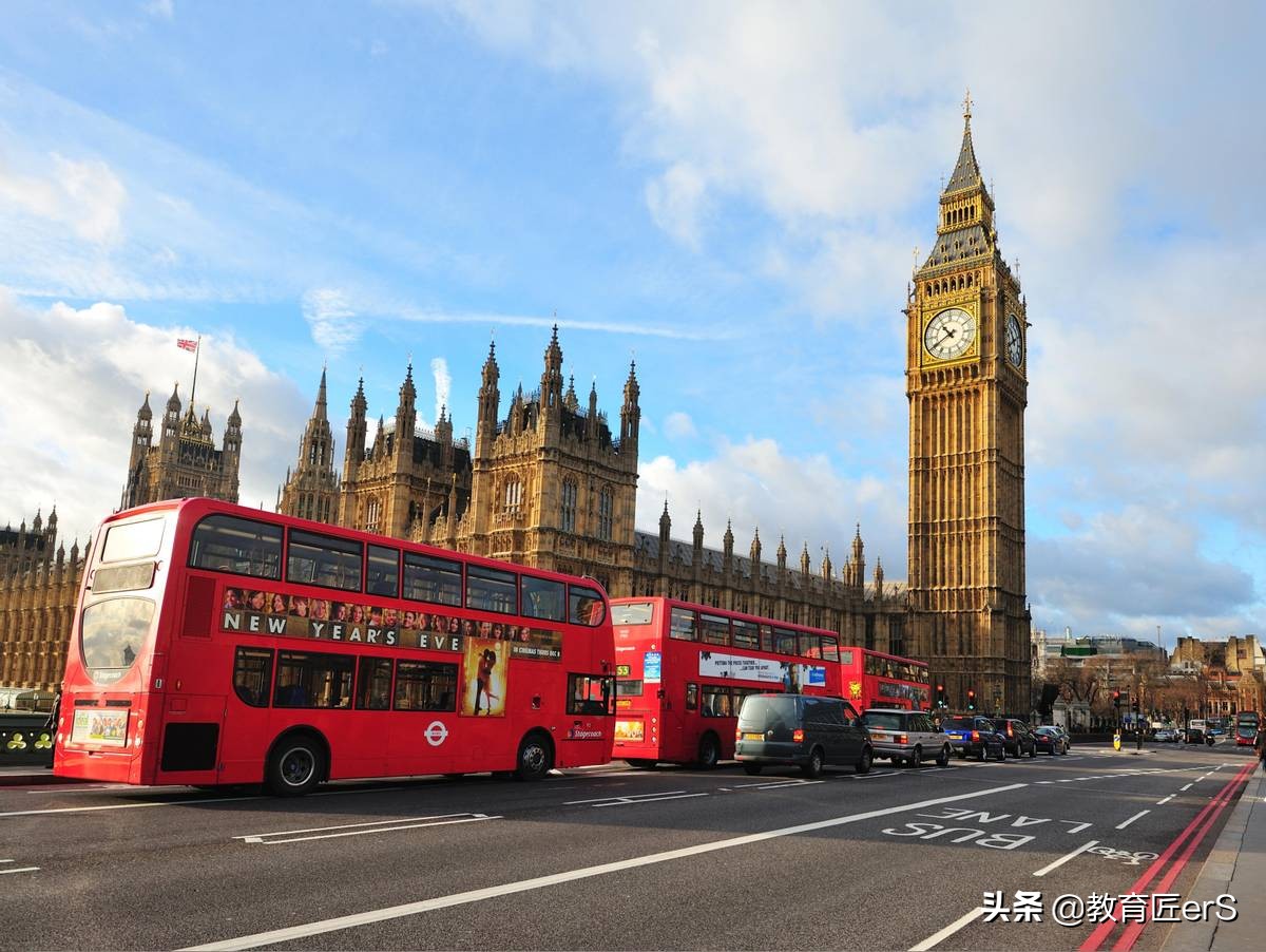 2022年英国大学排名及雅思要求，什么条件才能申请到英国大学？