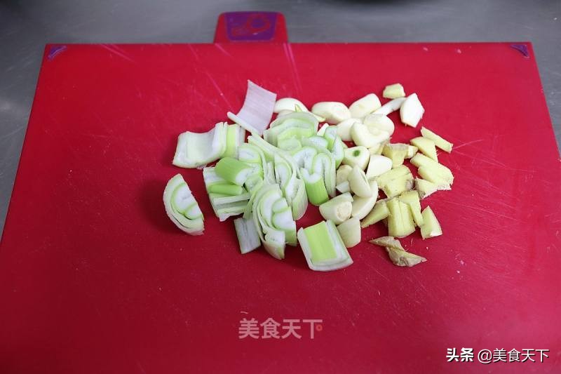 成本便宜，做法简单，豆皮的殿堂级做法