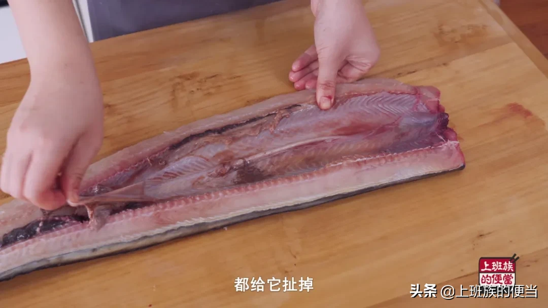 日料店58元一份的鳗鱼饭，自己在家做，一份的钱能做出三种口味