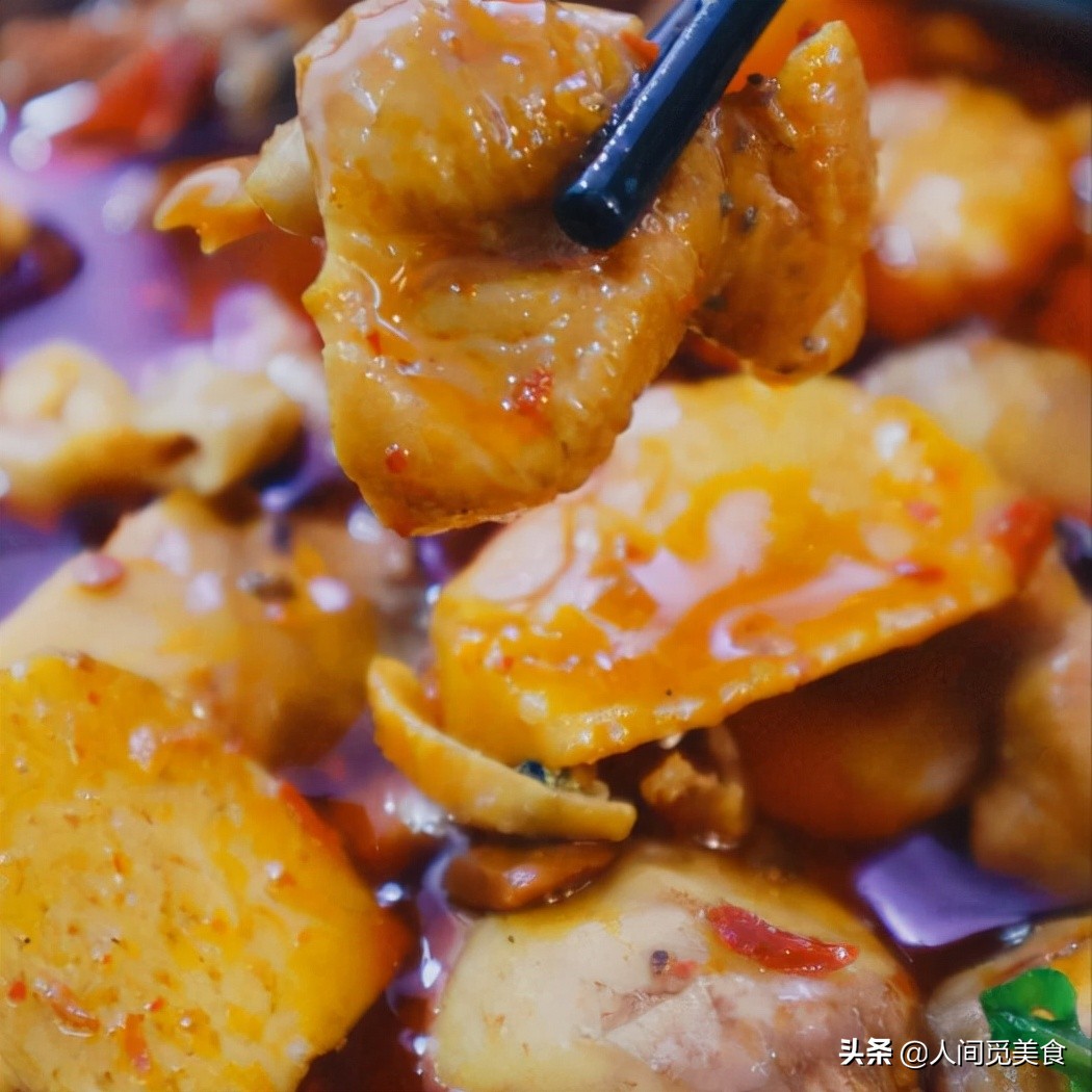 杭州学校里这家小饭馆，价格真是贼便宜，芋儿肥肠鸡不抢吃不上