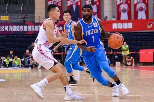 劳森为什么能在nba打首发(在福建队如鱼得水的劳森，当年在NBA表现如何？差点入选全明星)