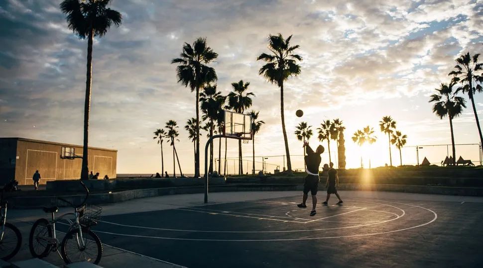 nba为什么这么兴起(美国缘何能够缔造篮球传奇)