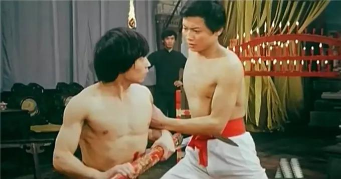 《大上海1937》：张彻第一次到内地拍片，也是他最后的辉煌