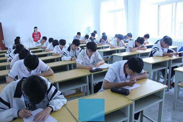 中专生可以考大学吗？除了参加高考，还有哪些途径可以上大学？