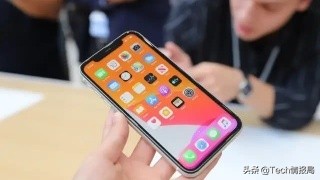 外媒评2019最佳手机TOP9：第一名意料之中，华为机型排名尴尬