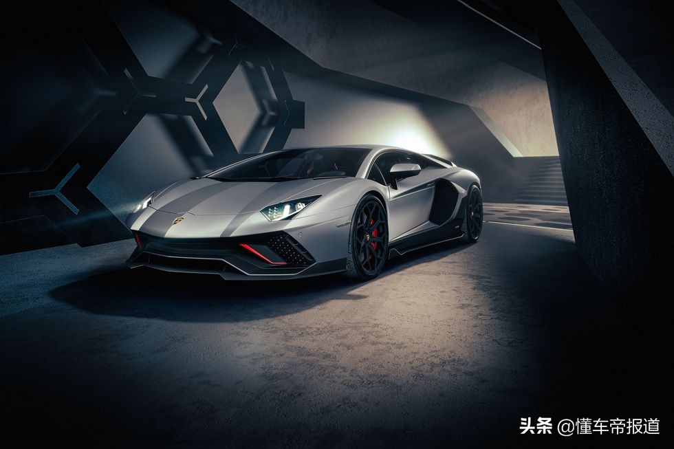 新车｜兰博基尼大牛最终版官图发布，限量600台，V12绝唱？