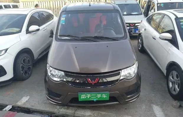 青年莲花汽车：融合运动基因与创新设计的驾控之选