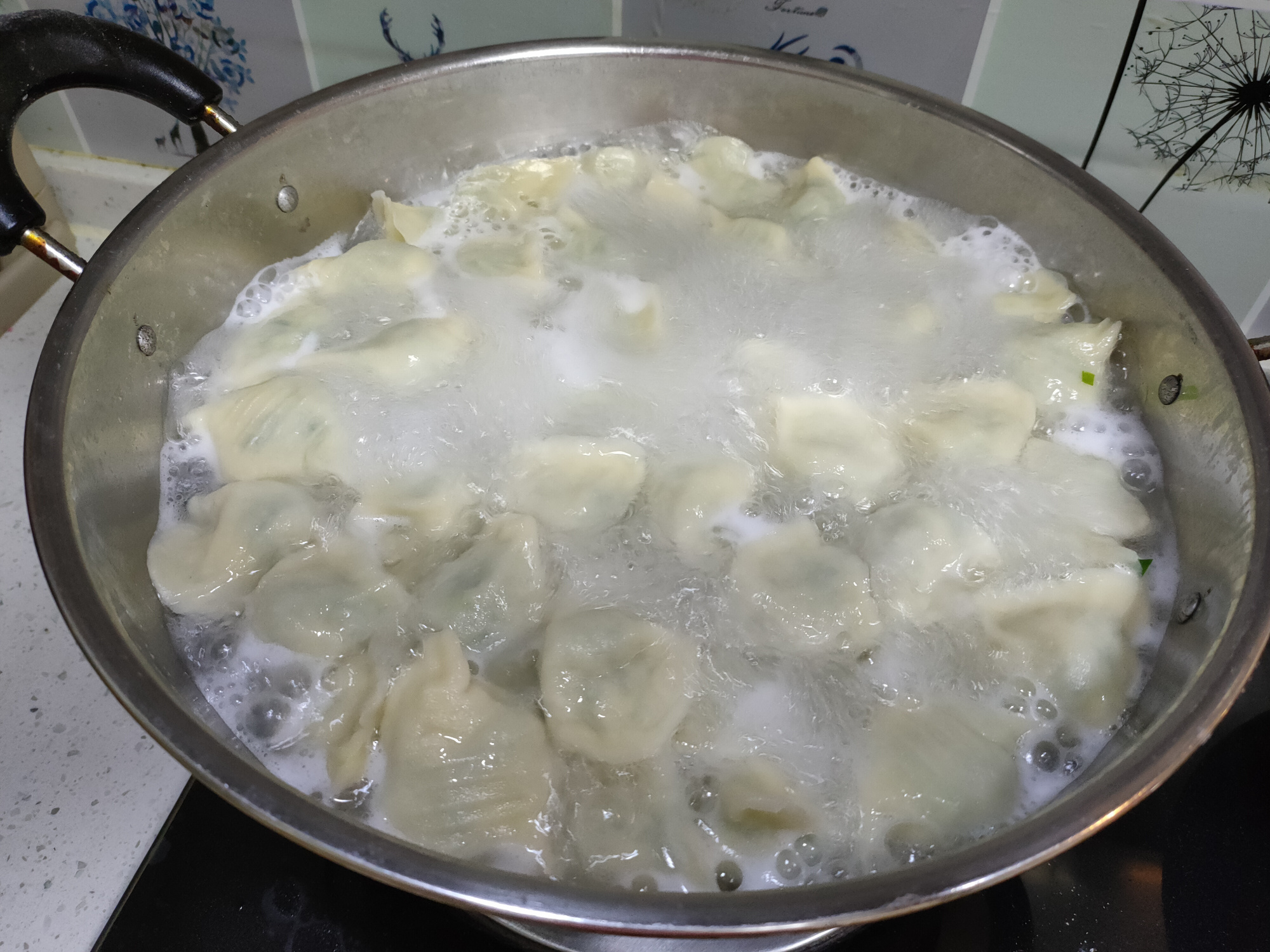 韭菜水饺馅的做法（只加这两味料馅料鲜香特好吃）