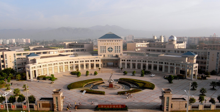 温州市“闻名一域”的10所高中，3所一段率超90%，卧虎藏龙