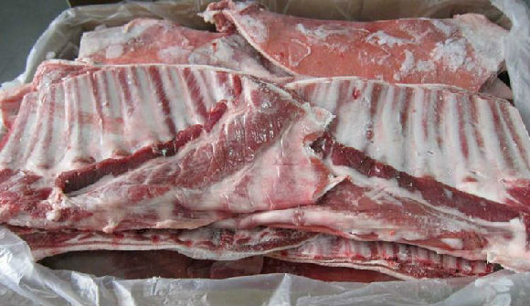 冰箱里冻了两年的羊肉能吃吗?