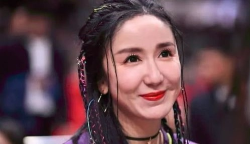 都说整容是娱乐圈“大忌”，而这10位明星，却因整容走向人生巅峰