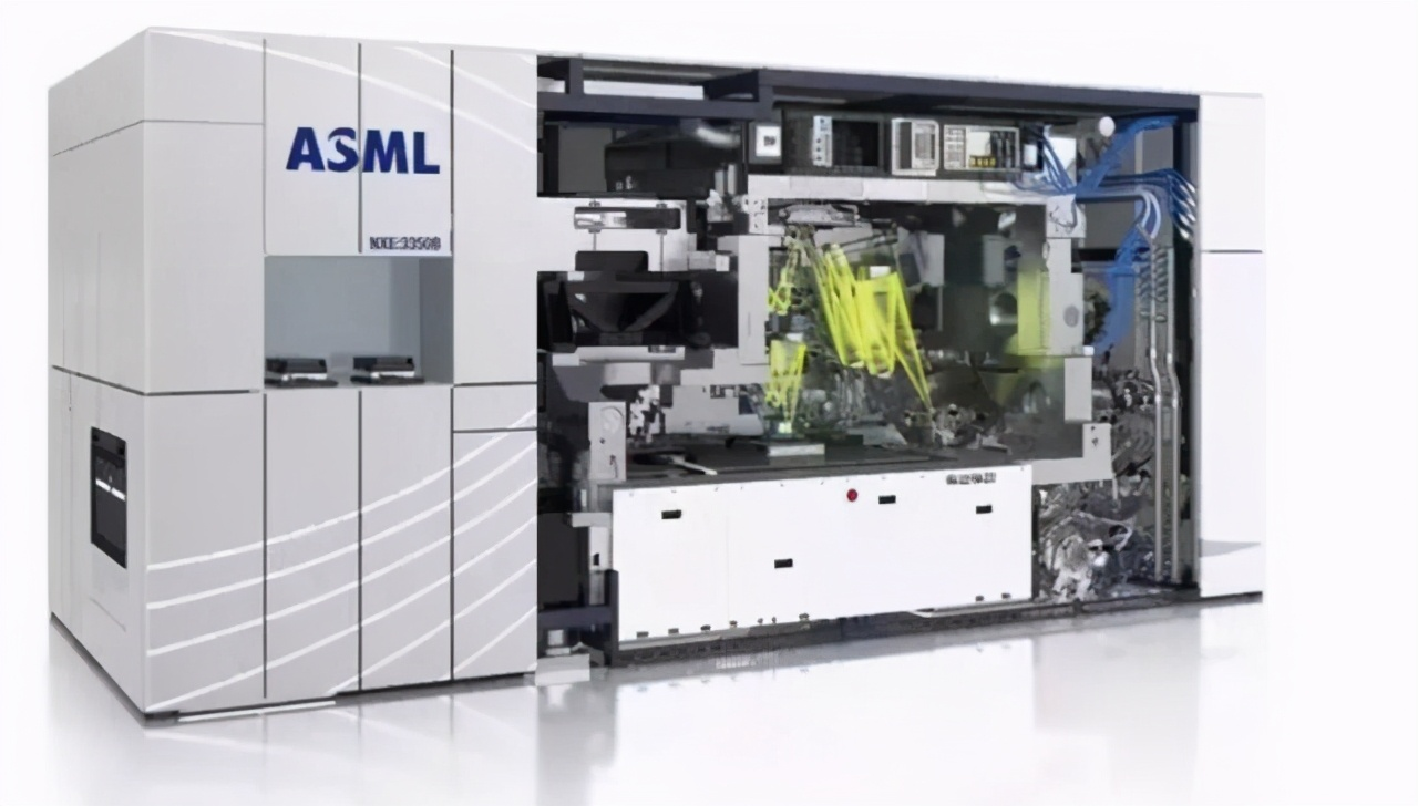 国产光刻机技术最新突破(最新消息,国产光刻机技术有了突破性的进展)