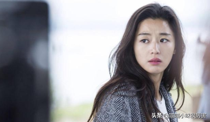 亚洲10位美女今昔颜值对比，山口百惠成老妇，关之琳医美痕迹明显